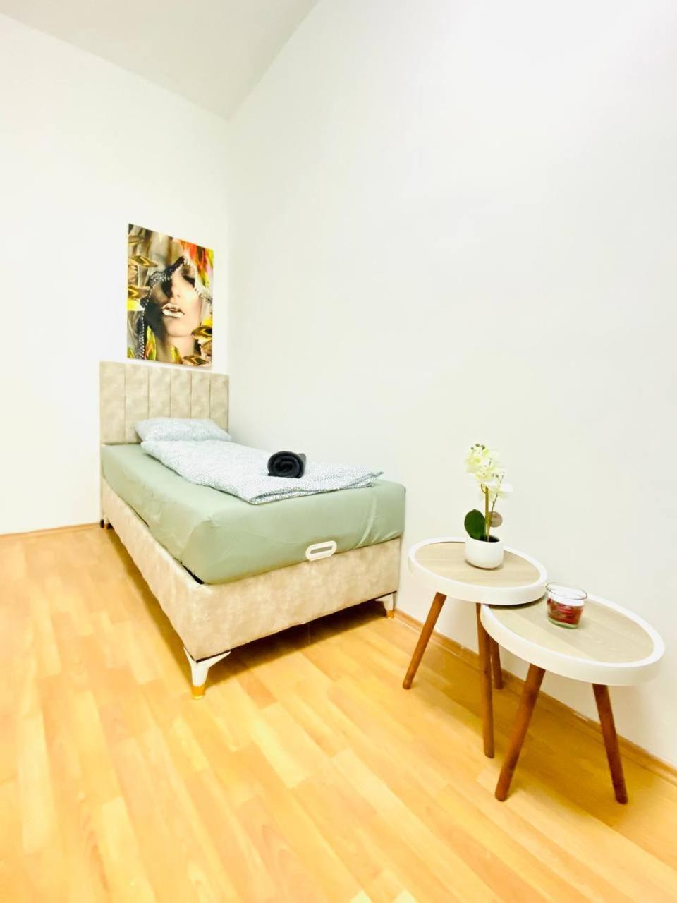 Comfortable Room In The 23Rd District Of Vienna Fr4 Kültér fotó
