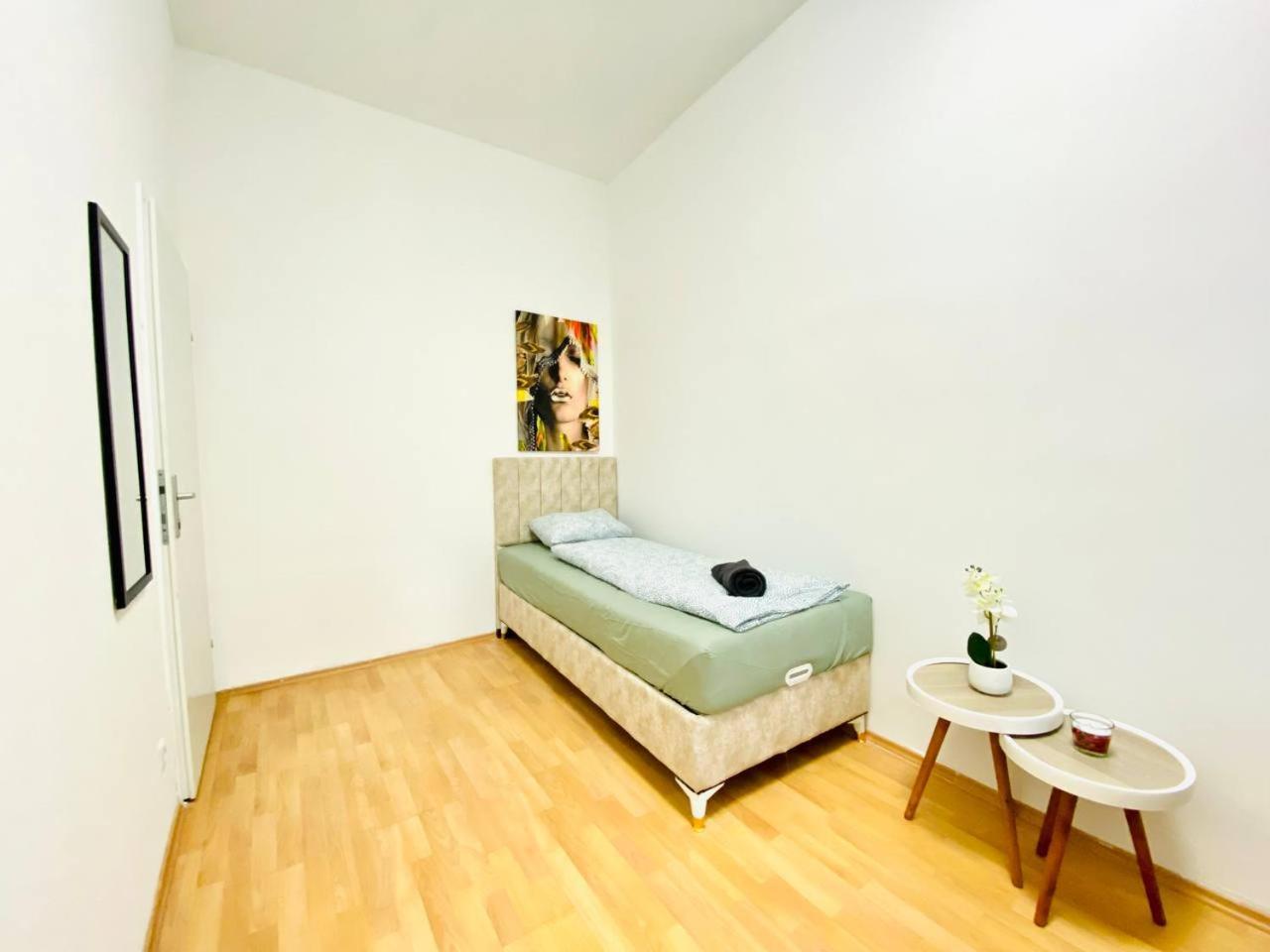 Comfortable Room In The 23Rd District Of Vienna Fr4 Kültér fotó