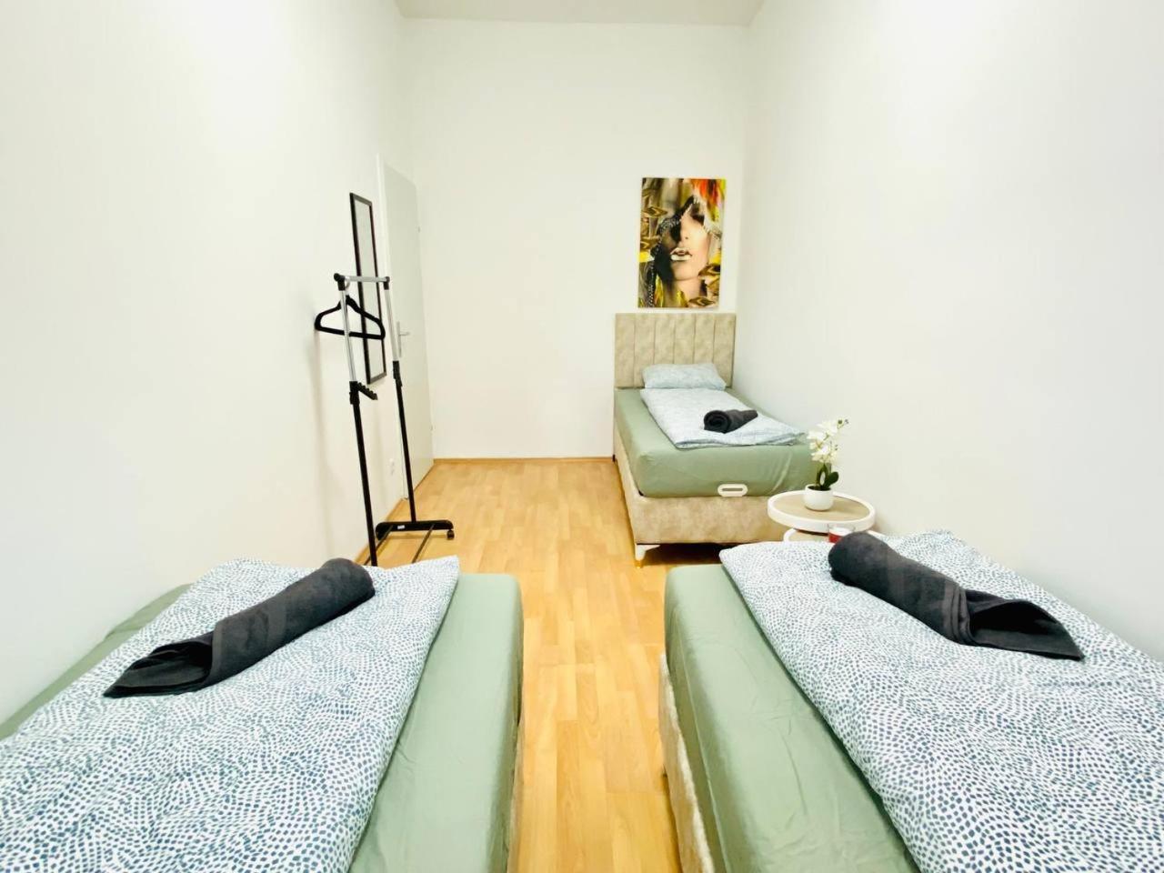 Comfortable Room In The 23Rd District Of Vienna Fr4 Kültér fotó