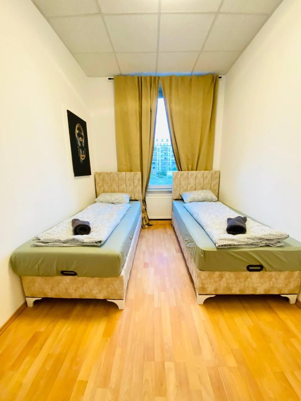 Comfortable Room In The 23Rd District Of Vienna Fr4 Kültér fotó