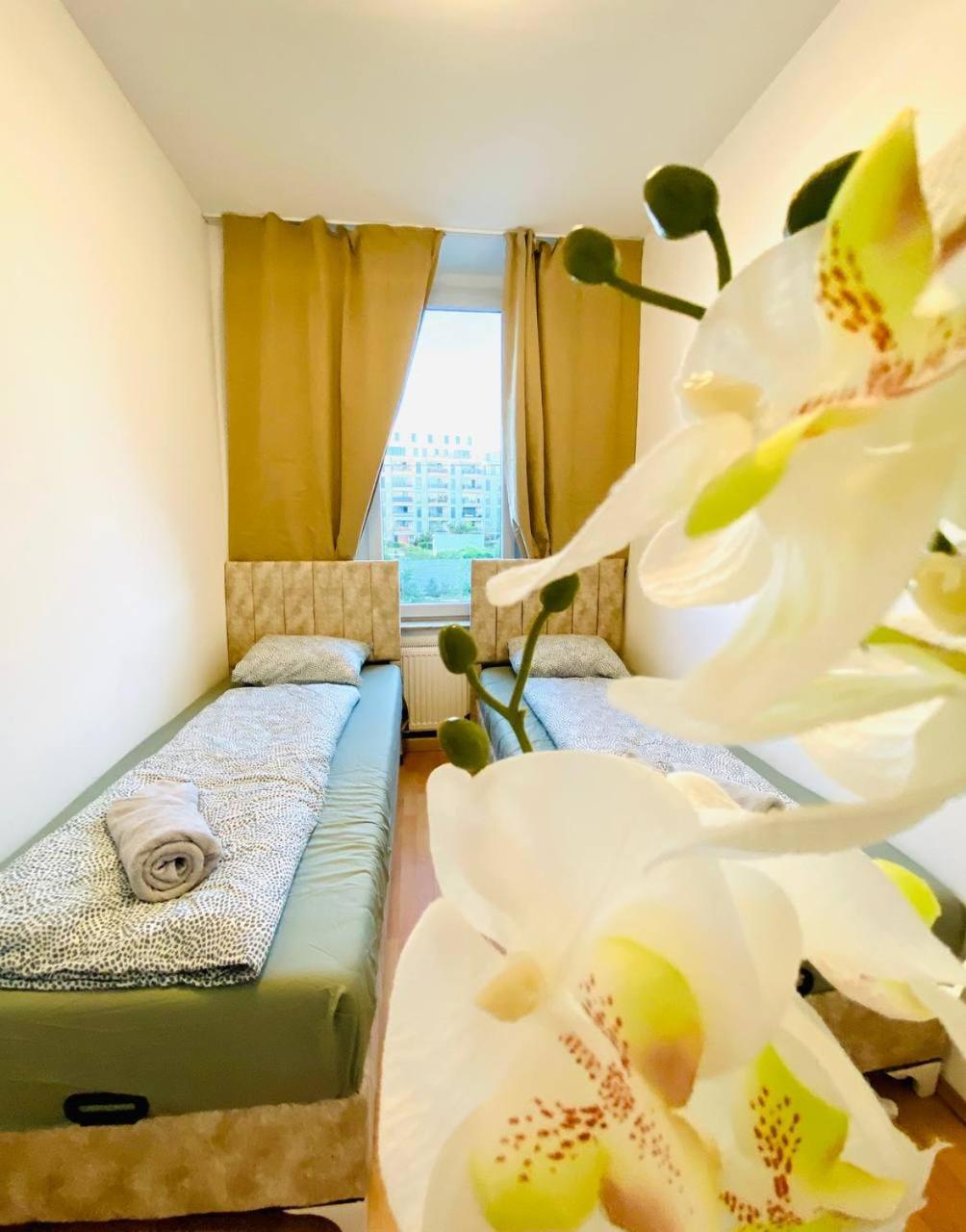 Comfortable Room In The 23Rd District Of Vienna Fr4 Kültér fotó