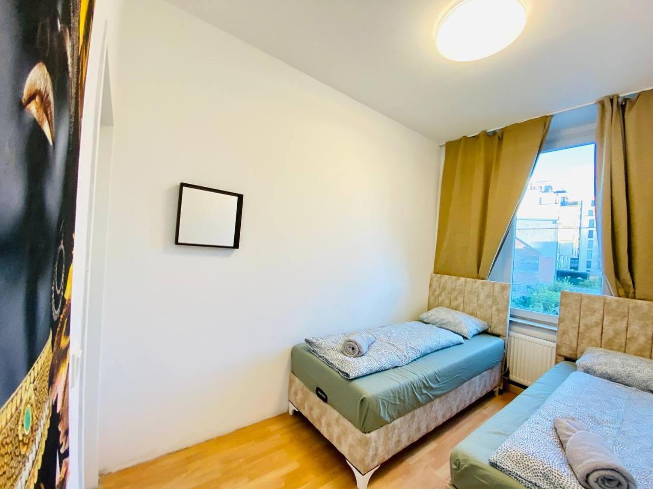 Comfortable Room In The 23Rd District Of Vienna Fr4 Kültér fotó